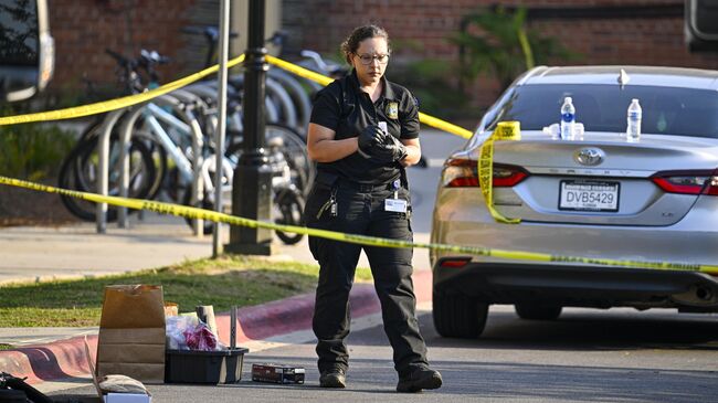 Полиция на месте стрельбы в университете Флориды