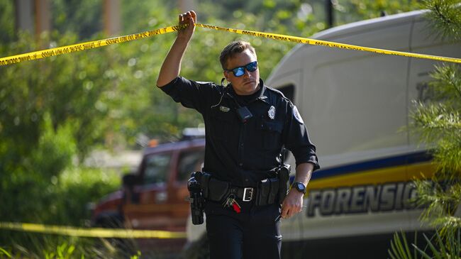 Полиция на месте стрельбы в университете Флориды