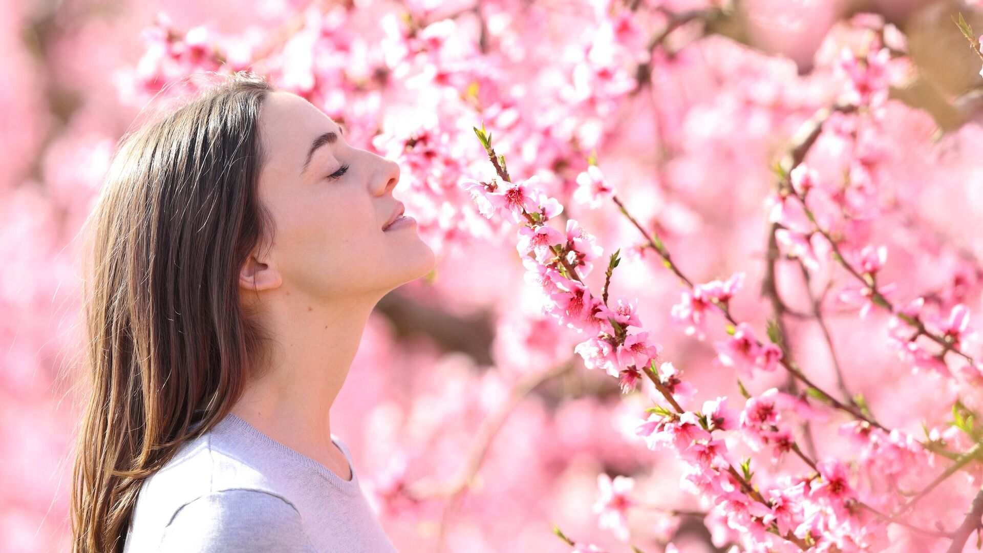 Какой сегодня праздник 19 апреля - РИА Новости, 1920, 19.04.2025