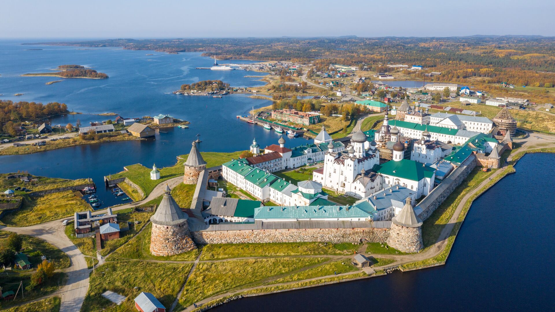 Соловецкий монастырь в Архангельской области - РИА Новости, 1920, 18.04.2025