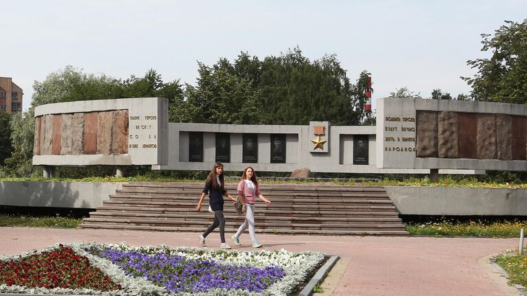 Вид на Галерею Героев Советского Союза — уроженцев Карелии в Петрозаводске