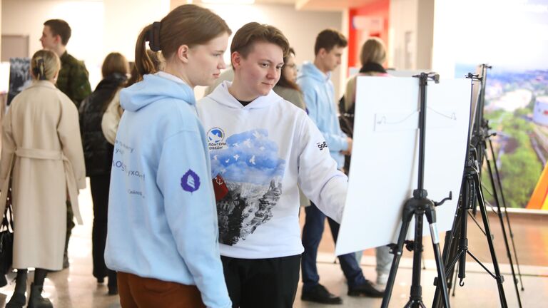 Фотовыставка проекта Освобождение. Мир народам открылась во Владивостоке