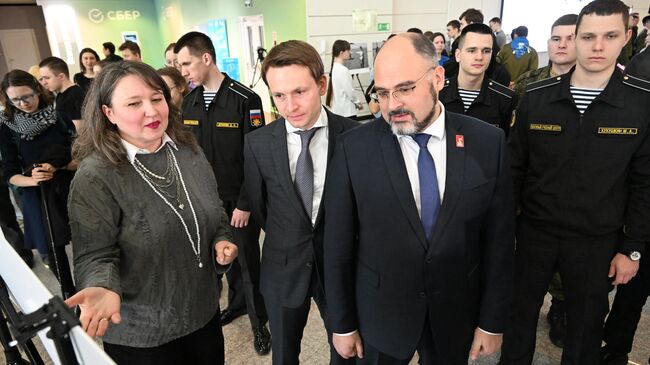 Фотовыставка проекта Освобождение. Мир народам во Владивостоке