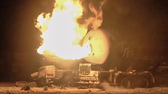 Авиаудар США по нефтяному порту Рас-Иса на западе Йемена