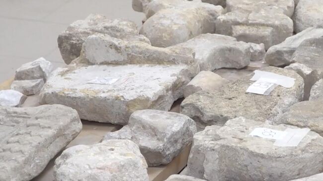 Предметы, потерянные в годы Великой Отечественной войны найдены во время раскопок в государственном музее-заповеднике Херсонес Таврический в Севастополе