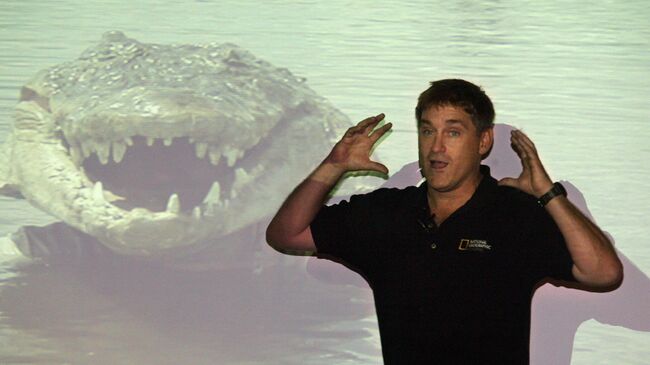 Доктор Брэди Барр, герпетолог и ведущий программы Хроники крокодилов на канале National Geographic