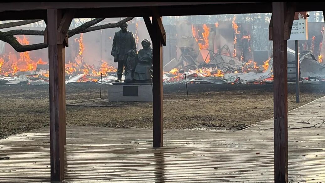 В Канаде сгорел музей украинской культуры