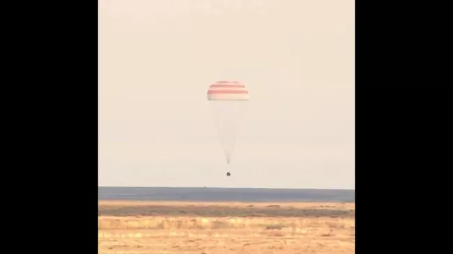 Возвращение на Землю корабля Союз МС-26