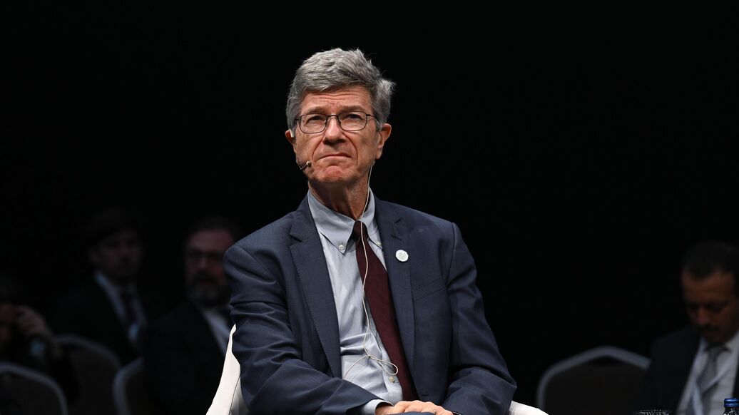 Сакс в ответ на вопрос о перемирии на Украине напомнил о причинах конфликта