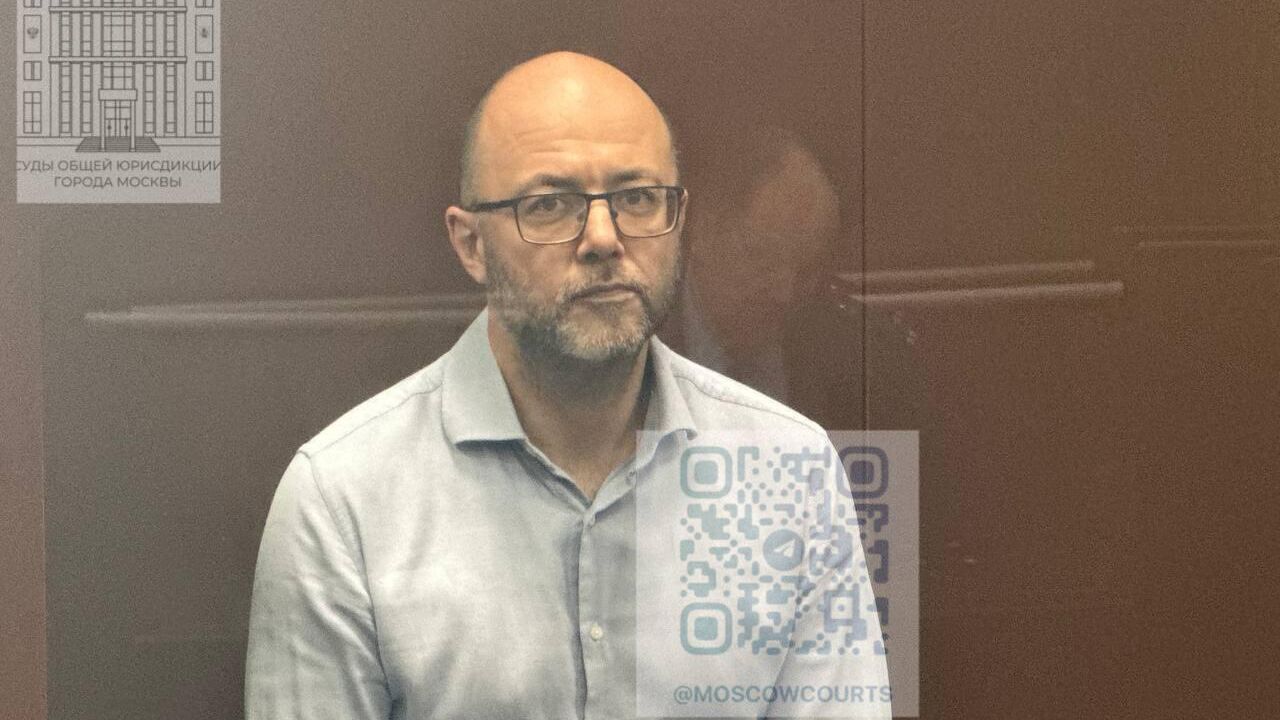 Суд оставил в СИЗО бывшего курского депутата, обвиняемого в растрате