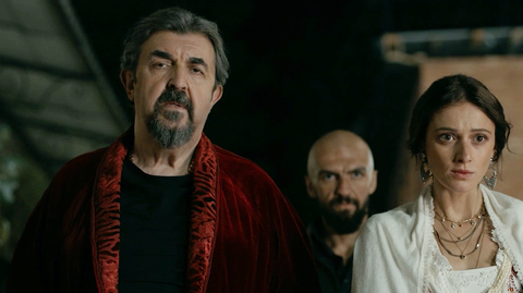 Кадр из сериала Цыгане. Улица Шекспира