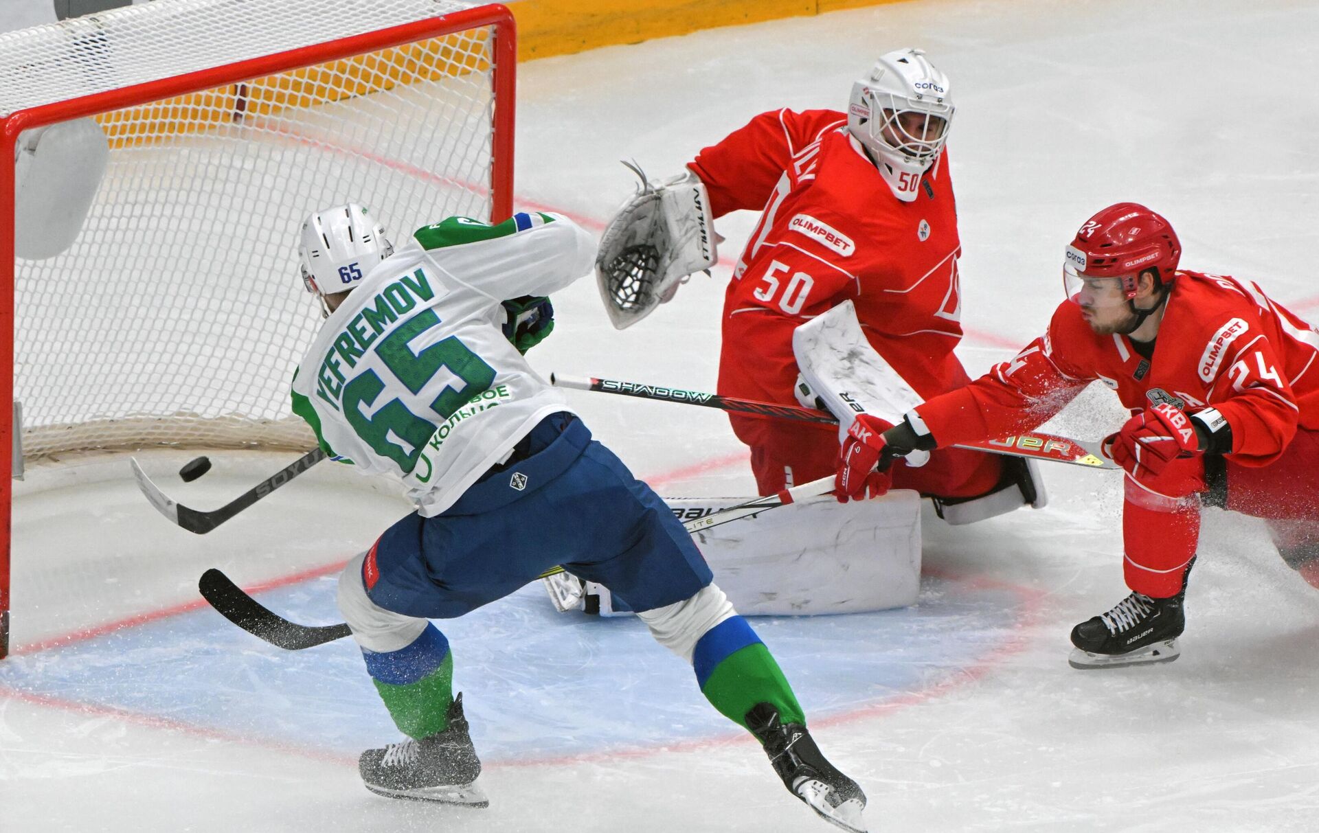 Игрок Салавата Юлаева Владислав Ефремов  - РИА Новости, 1920, 22.05.2025