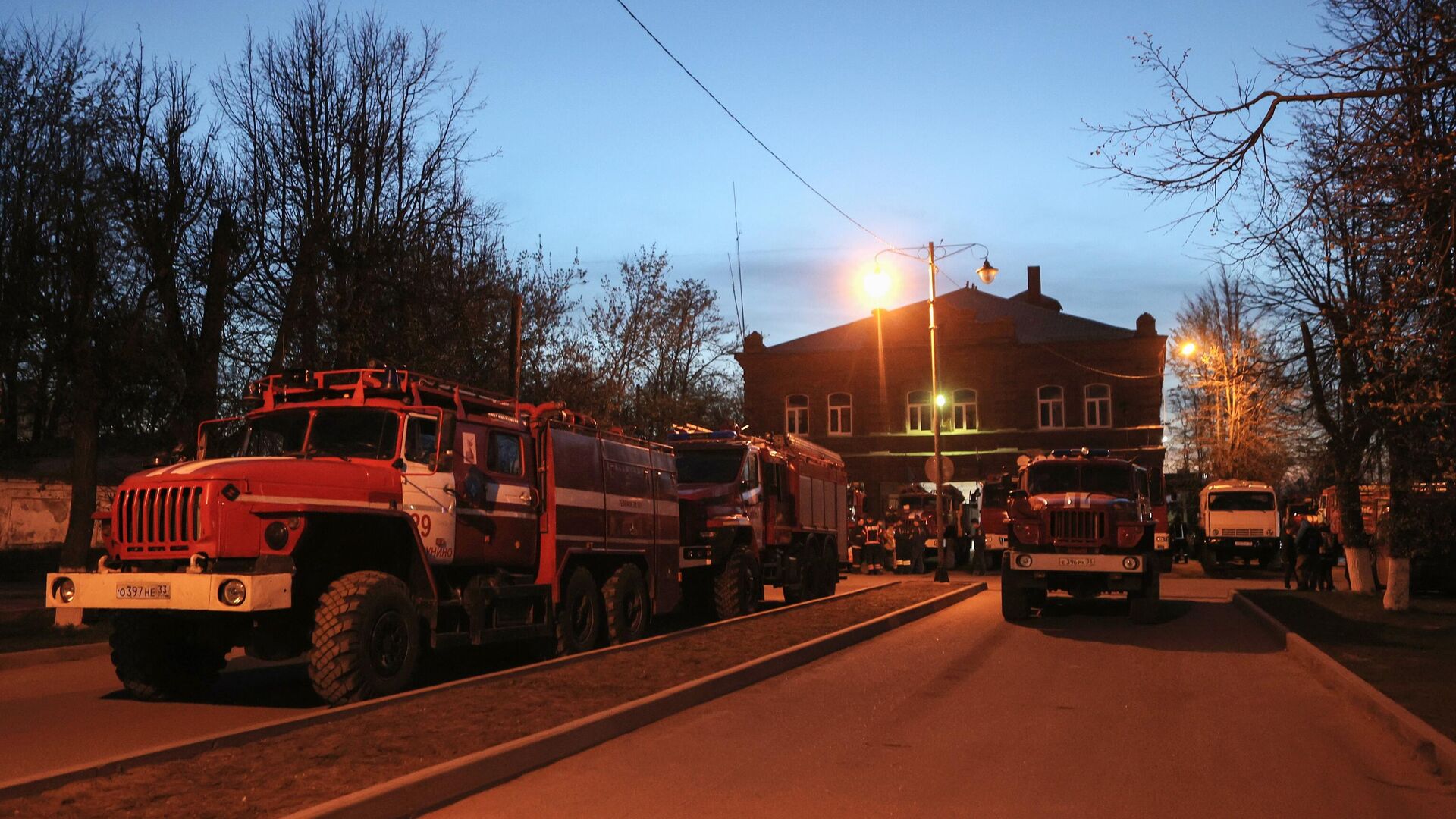 Пожарные машины в Киржаче Владимирской области - РИА Новости, 1920, 23.04.2025
