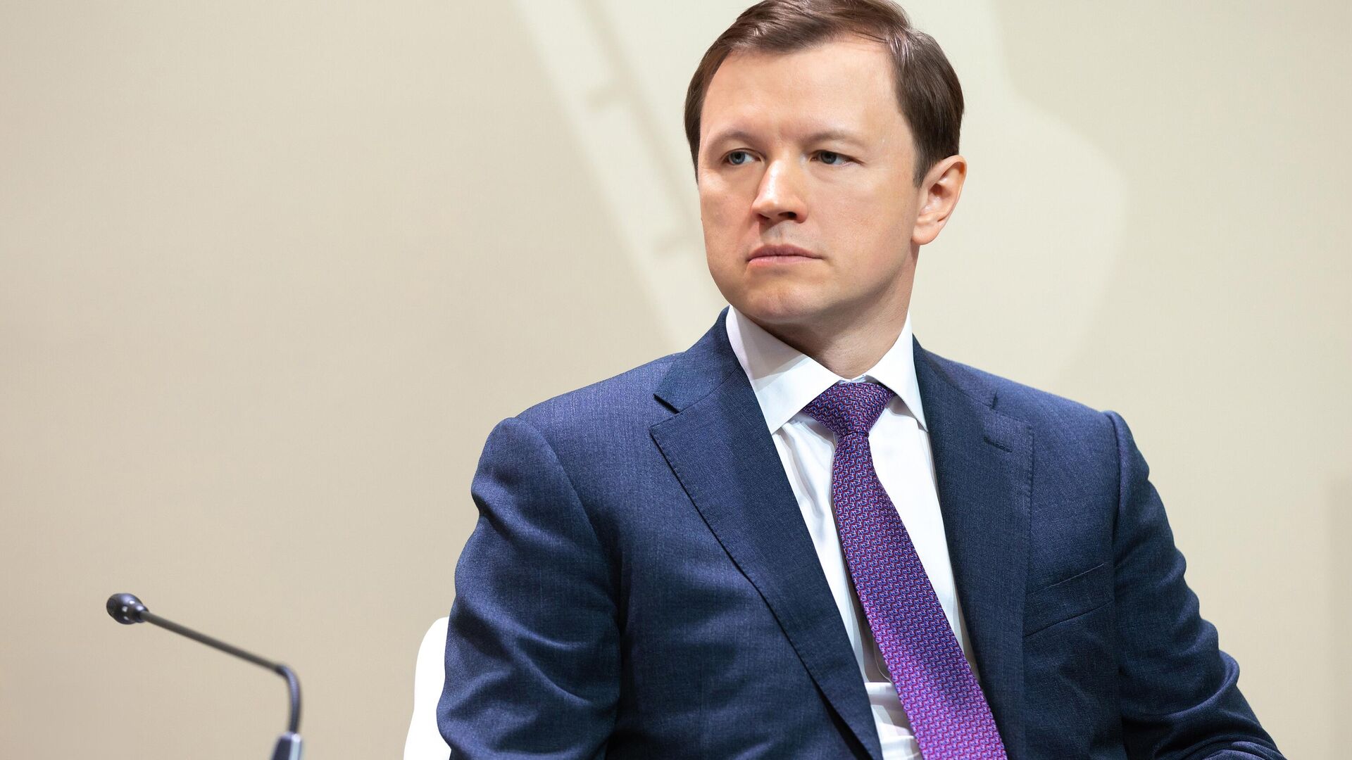 заместитель мэра Москвы по вопросам градостроительной политики и строительства Владимир Ефимов. - РИА Новости, 1920, 25.04.2025