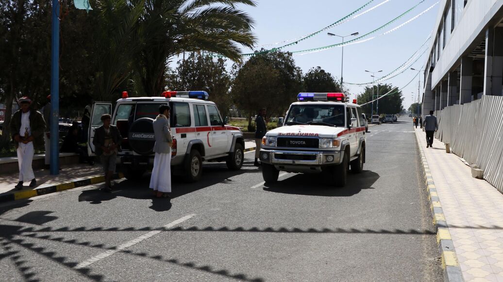 Российских моряков, раненных в Йемене, перевезли на лечение в столицу