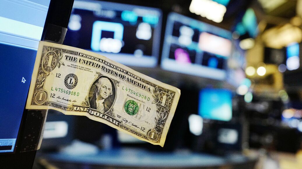 Падение не остановить: Уолл-стрит подписала доллару приговор