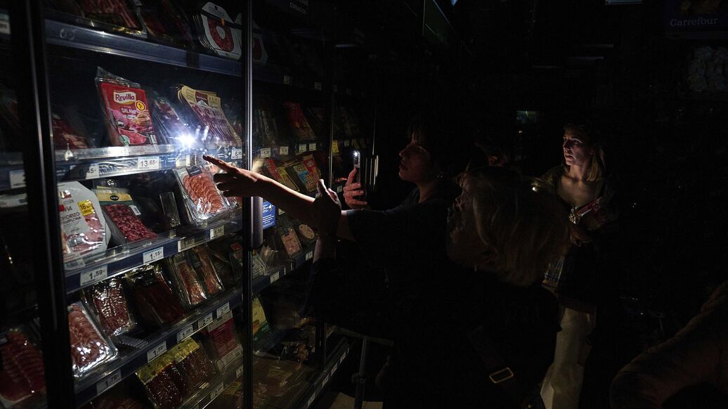 СМИ подсчитали, сколько может составить ущерб от блэкаута в Испании