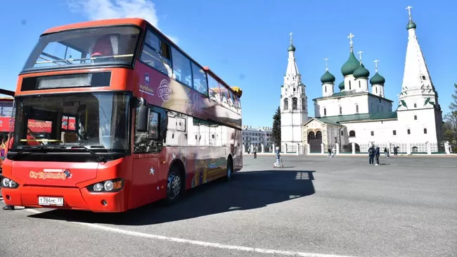 Двухэтажные туристические автобусы выйдут на маршрут в Ярославле