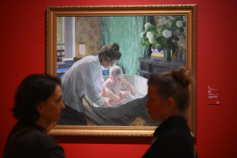 Картина Утро на предварительном показе выставки Борис Кустодиев. Живопись. Графика. Театр в Третьяковской галерее Картина Утро на предварительном показе выставки Борис Кустодиев. Живопись. Графика. Театр в Третьяковской галерее