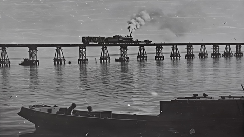 Первый Керченский мост. 1944 год 