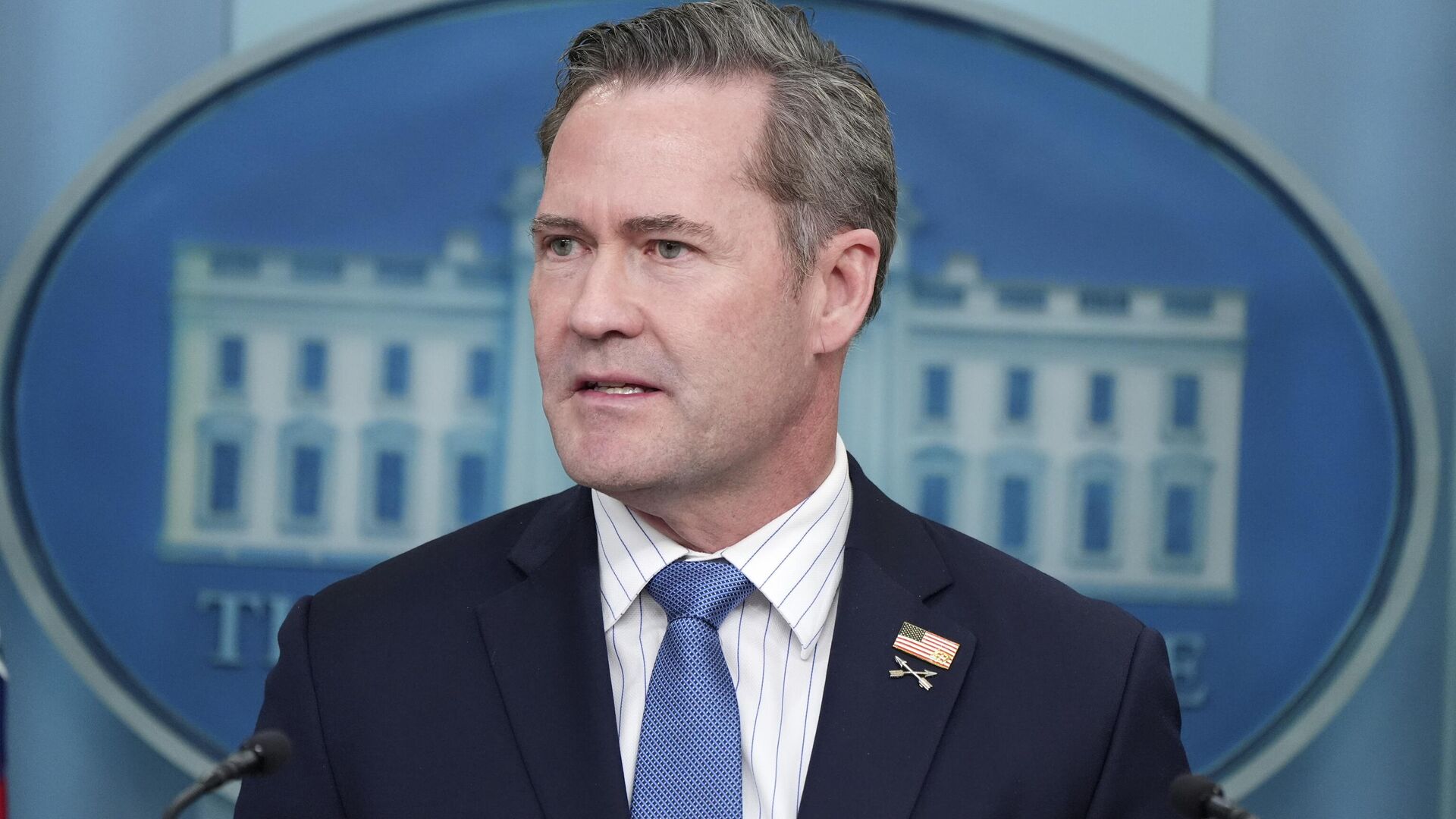 АҚШ қауіпсіздік министрі Майк Уолтц отставкаға кетті