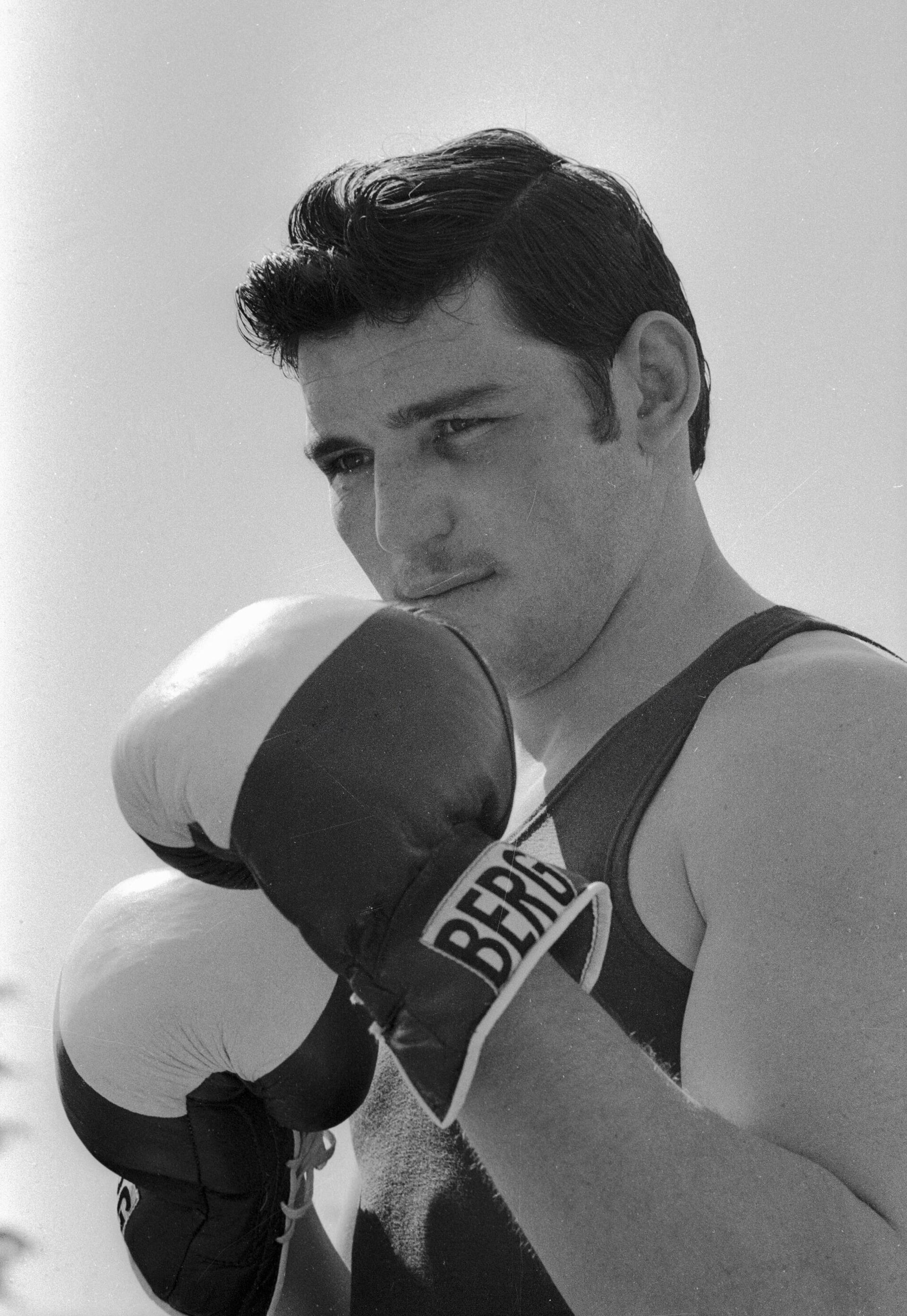 Виктор Ульянич Виктор Ульянич - РИА Новости, 1920, 30.04.2025