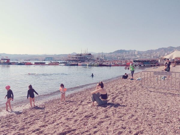 Пляж в Эйлате Пляж в Эйлате