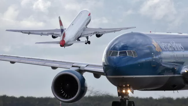 Боинг-777 в аэропорту Домодедово