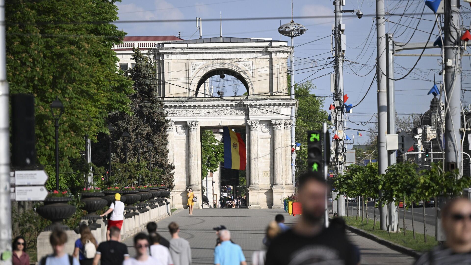 В Молдавии авторы учебника по истории обелили действия Антонеску