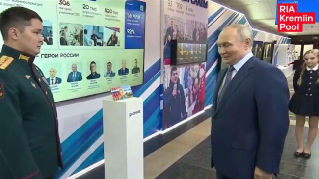 Диалог Путина с Героем России Балданом Цыдыповым в Музее Победы