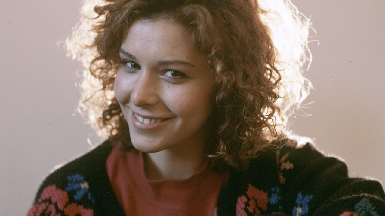 «Зимняя вишня» постері, Кемерово кинотеатрының постері