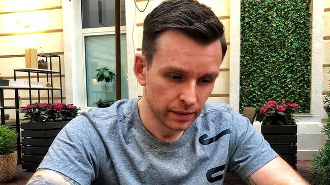 Владислав Ларионов