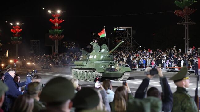 Первая генеральная репетиция военного парада в честь 80-летия Победы в Великой Отечественной войне в Минске. 2 мая 2025 Первая генеральная репетиция военного парада в честь 80-летия Победы в Великой Отечественной войне в Минске. 2 мая 2025