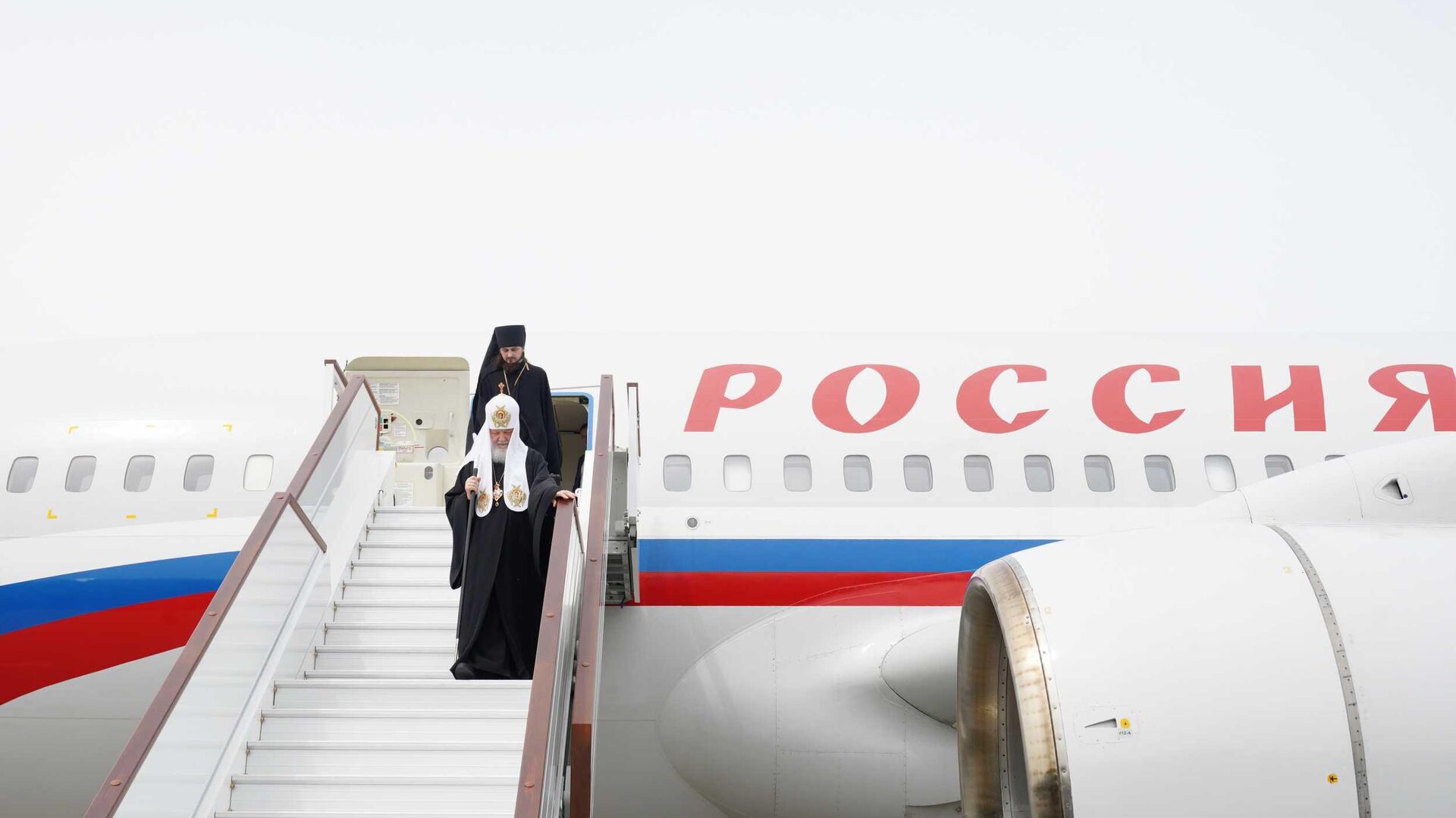 Патриарх Кирилл прибыл с визитом в Азербайджан