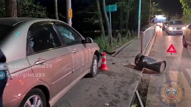 ДТП на перекрестке улиц Судостроительная и Батальная в Калининграде 