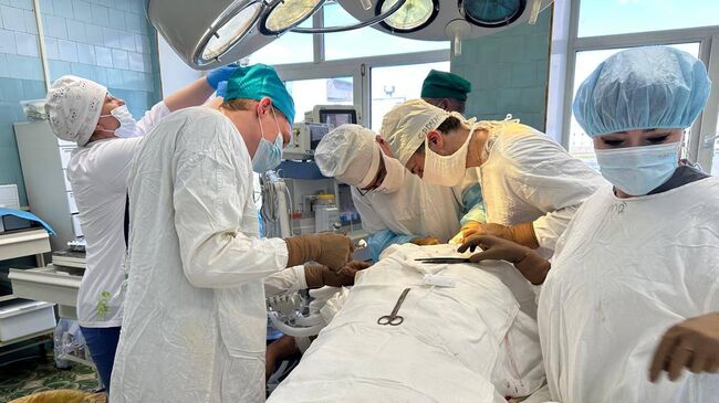 Врачи Белорецкой больницы борются за жизнь 70-летнего мужчины, пострадавшего от нападения медведя