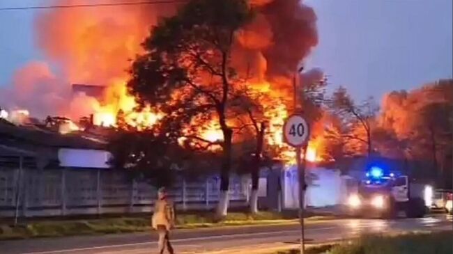 Пожар в Апшеронске. Кадр видео