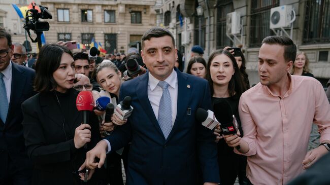 Кандидат в президенты Румынии Джордже Симион