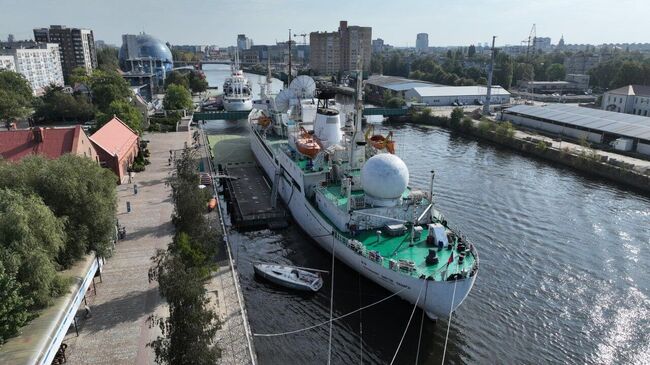 Набережная Музея Мирового океана в Калининграде