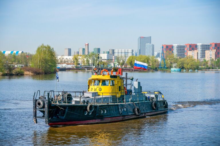 Судно Риф ГУП Мосводосток Судно Риф ГУП Мосводосток