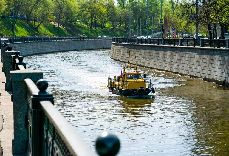 Корабль ГУП Мосводосток Корабль ГУП Мосводосток