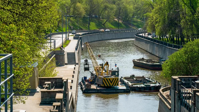 Коммунальный флот ГУП Мосводосток