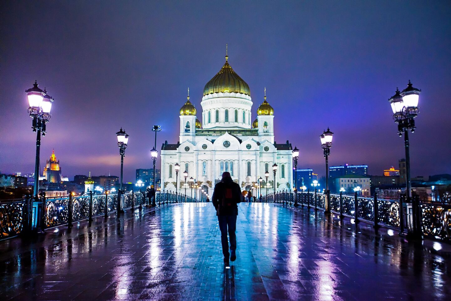 Храм Христа Спасителя в ночное время Храм Христа Спасителя в ночное время