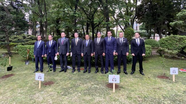 Акция Сад памяти в посольстве России в Японии