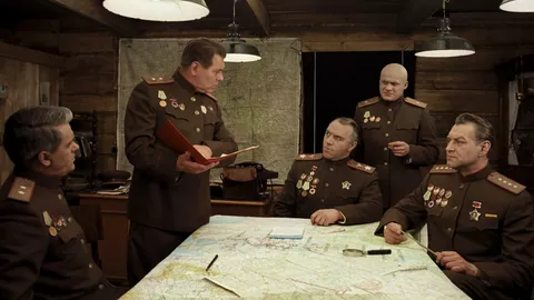 Кадр из фильма Прорыв киноэпопеи Освобождение