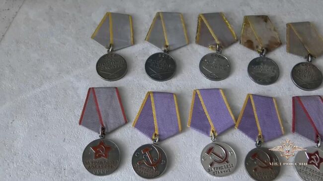 Государственные награды времен Великой Отечественной войны и послевоенного времени, обнаруженные у перекупщика в Рязани