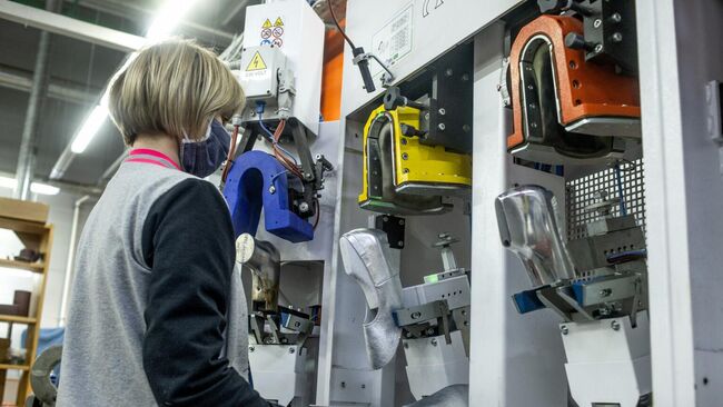 20 предприятий ОЭЗ Москвы посвятили достижения 80-летию Победы