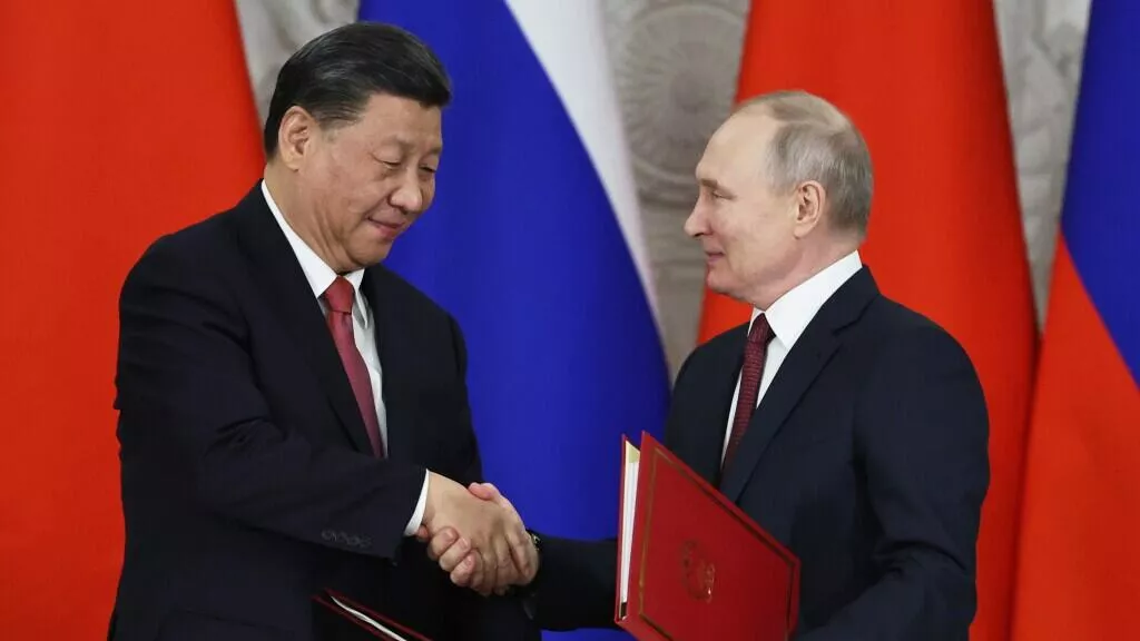 Церемония обмена подписанными документами и заявления для СМИ по итогам российско-китайских переговоров - РИА Новости, 1920, 08.05.2025