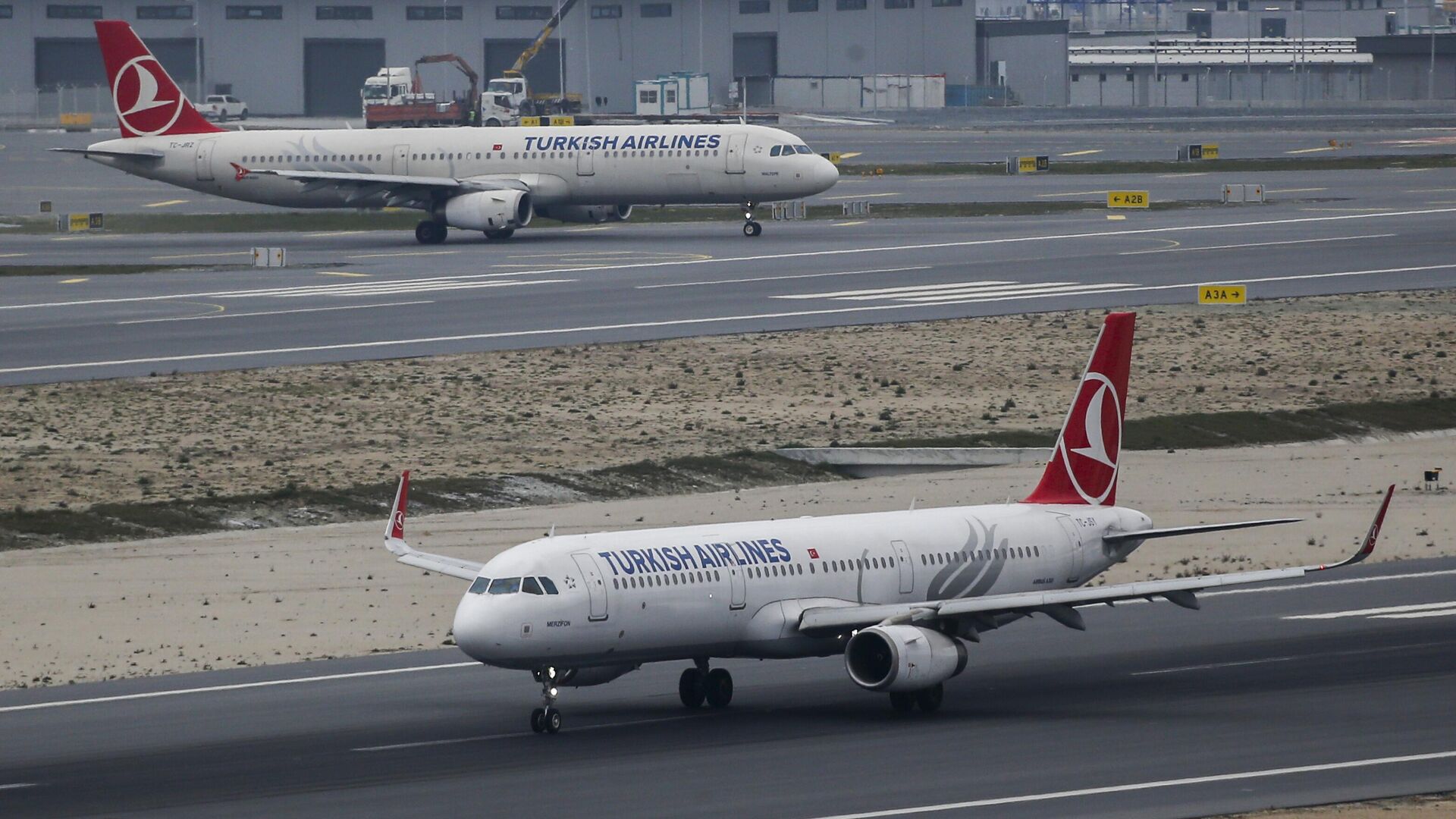 Самолеты Turkish Airlines - РИА Новости, 1920, 14.06.2025
