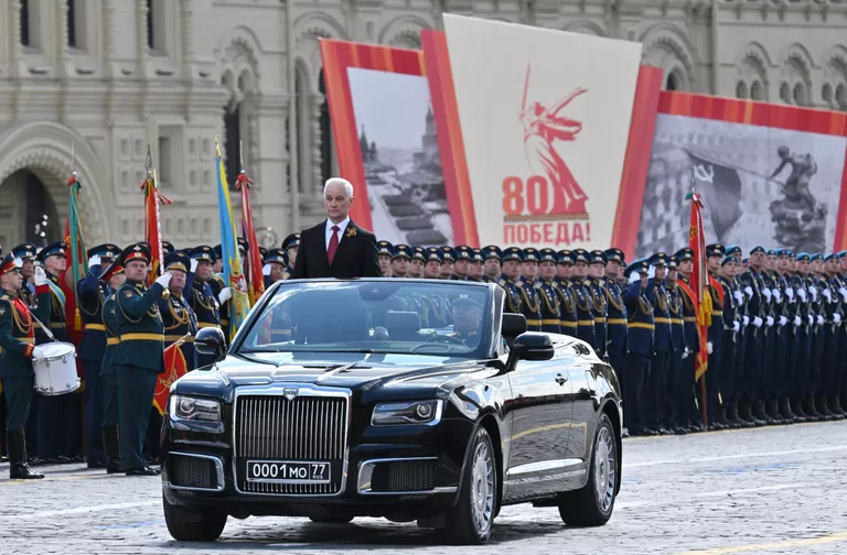 Министр обороны РФ Андрей Белоусов на Красной площади в Москве на военном параде, посвященном 80-летию Победы в Великой Отечественной войне Министр обороны РФ Андрей Белоусов на Красной площади в Москве на военном параде, посвященном 80-летию Победы в Великой Отечественной войне